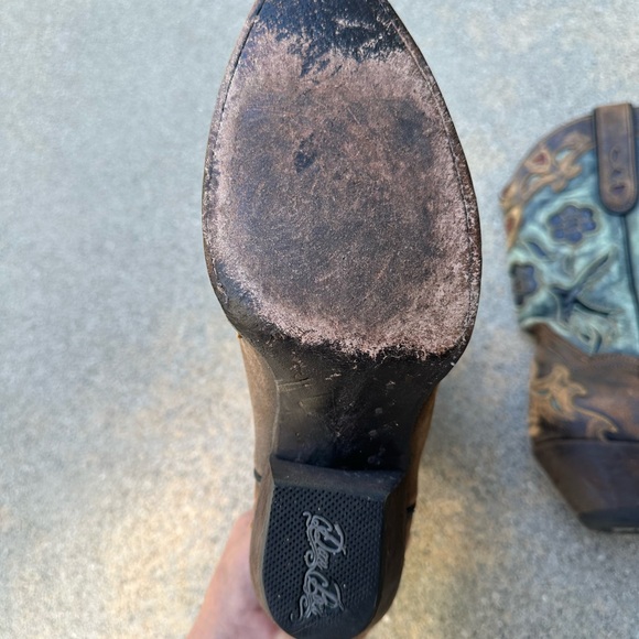 Uniquely Stitched distresed Cowboy Boot Mid-calf - Picture 5 of 9